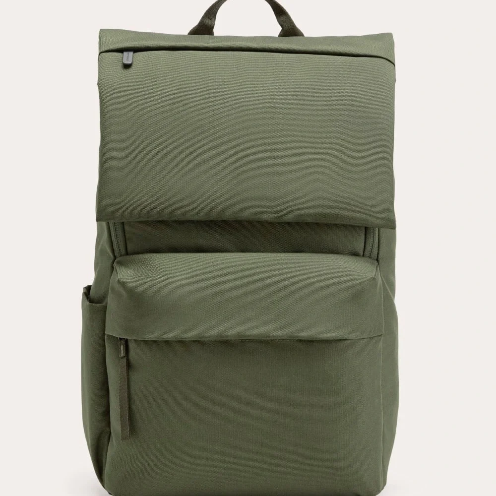 Everlane ReNew Transit Backpack - Picture 1 of 7
